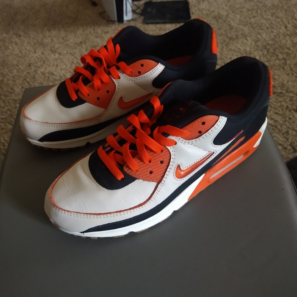 Nike shoes